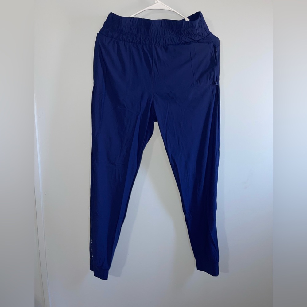 Balance Athletica / Vitality The Women’s Swift Jogger Nautica Size S